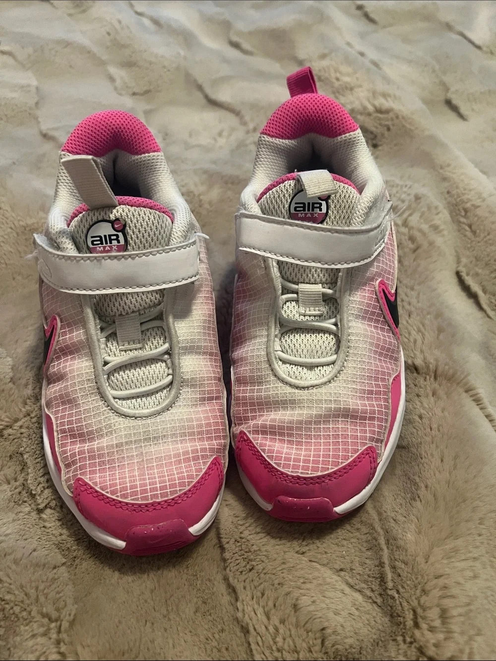 Nike Kids White and Pink Air Max